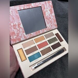 Smashbox Eyeshadow Palette — Gold, Pink, Teal, Bronze, Brown